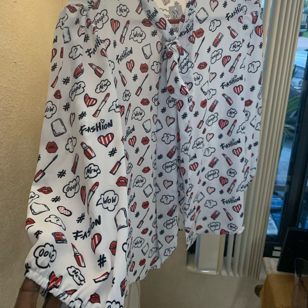 Beautiful blouse from New York and company